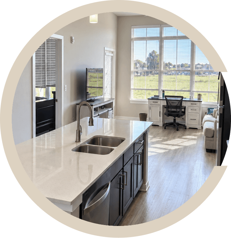 clean-kitchen-living